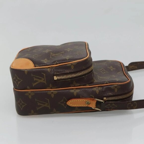 LOUIS VUITTON Monogram Amazon Shoulder Bag - Picture 4 of 16